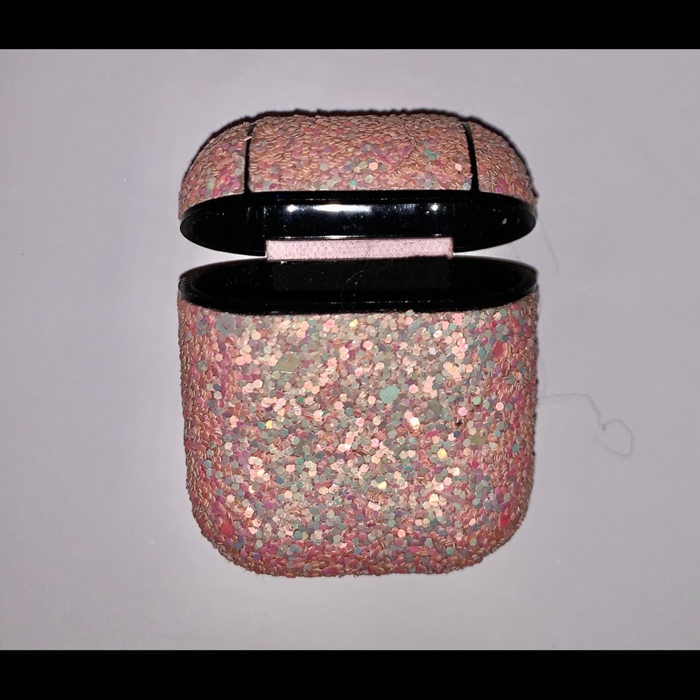 Apple AirPods case